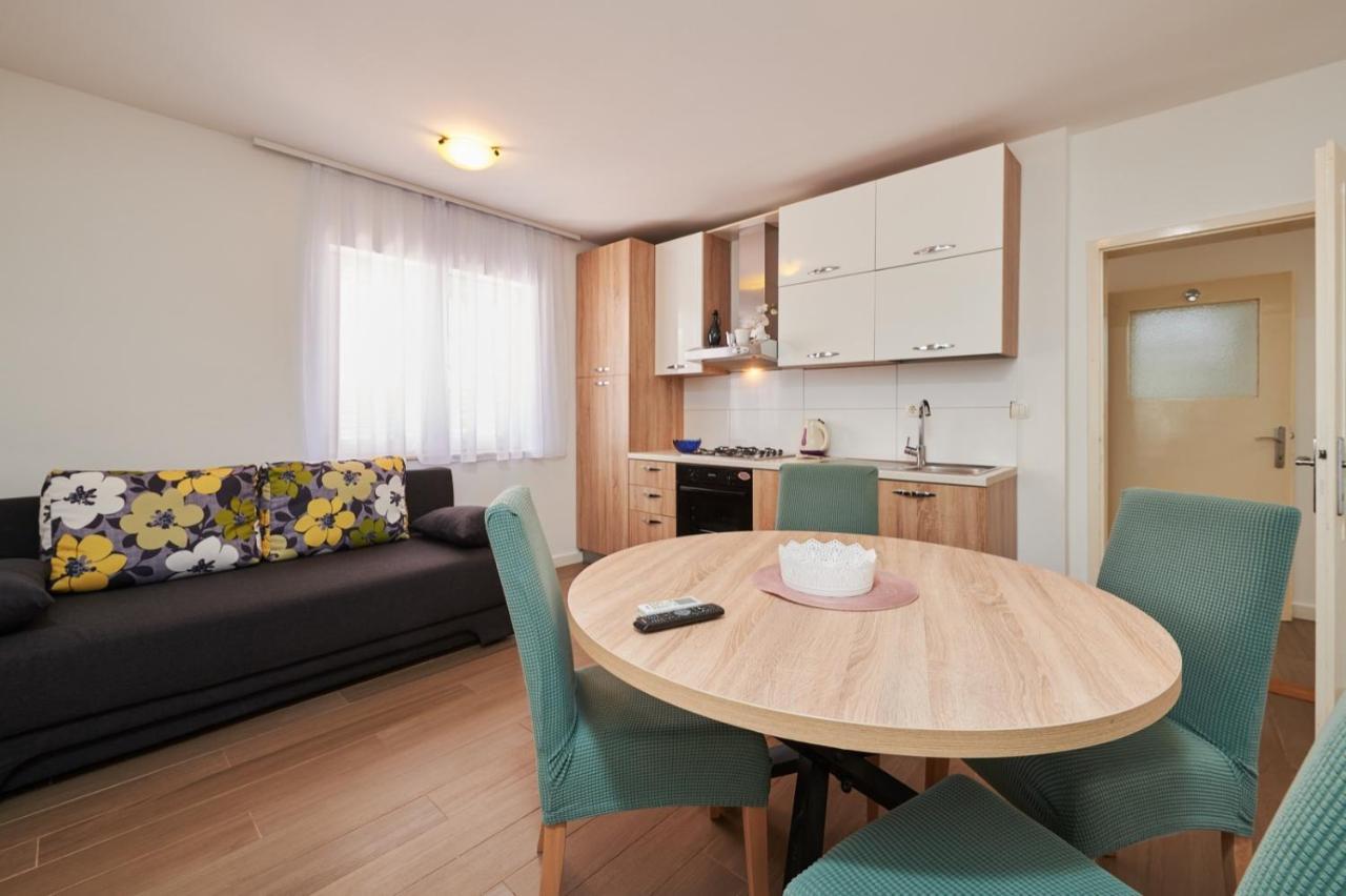 Apartmants Biocic Трогір Екстер'єр фото