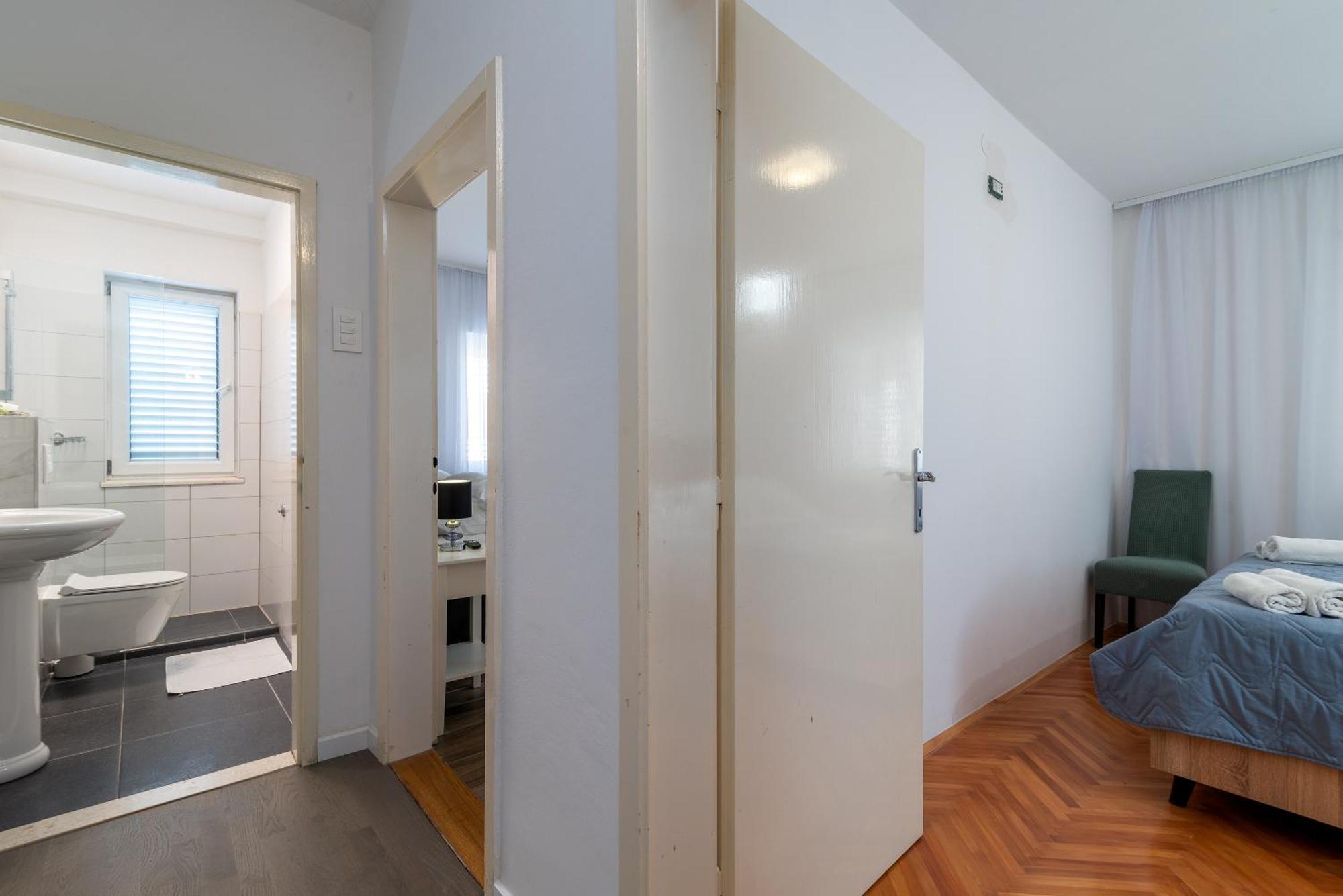 Apartmants Biocic Трогір Екстер'єр фото